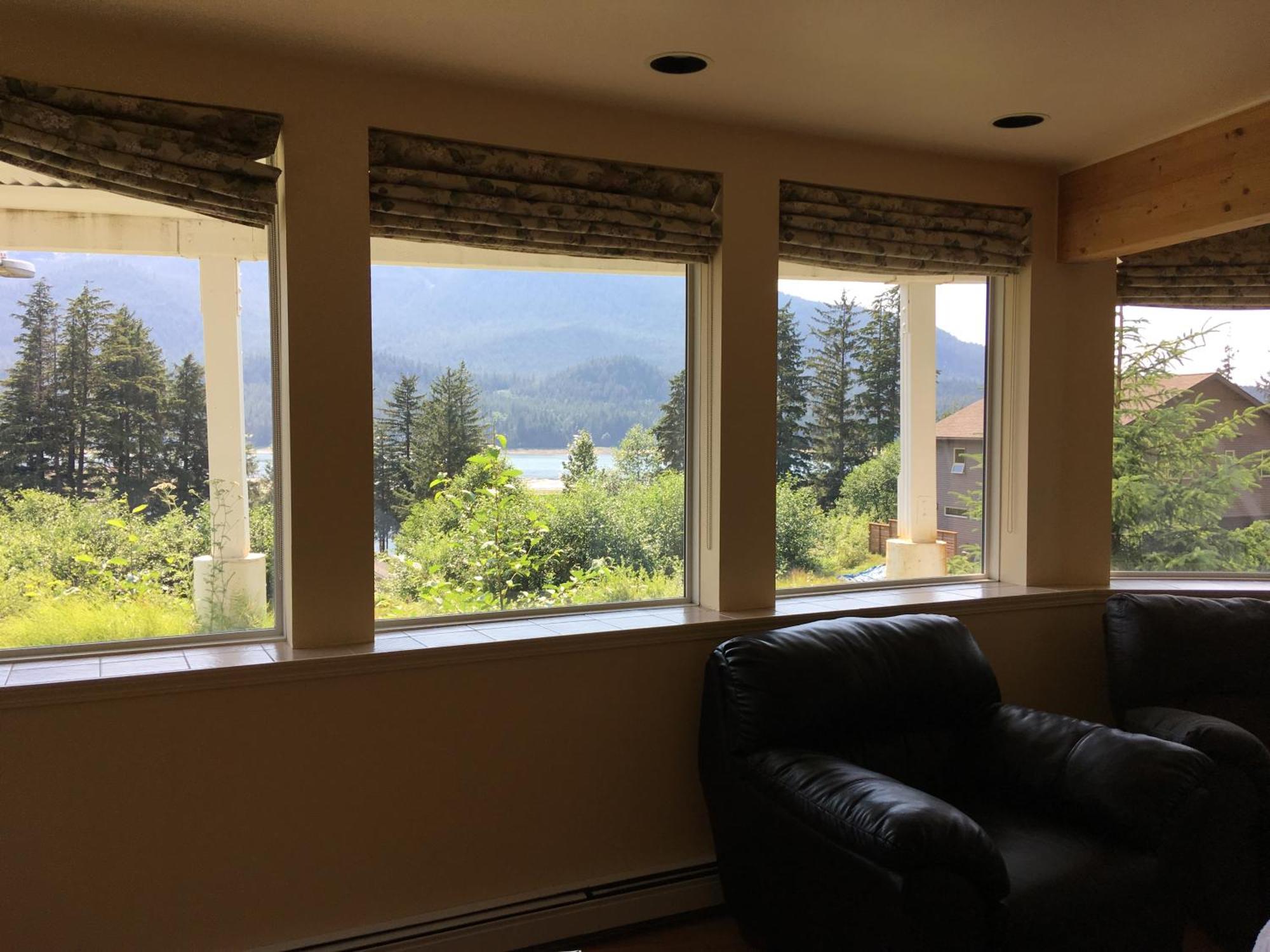 Kelli Creek Cottage - REDUCED PRICE ON TOURS Juneau Buitenkant foto