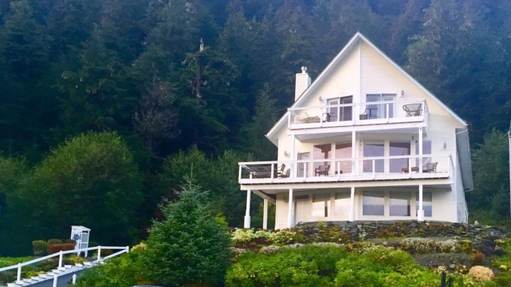 Kelli Creek Cottage - REDUCED PRICE ON TOURS Juneau Buitenkant foto