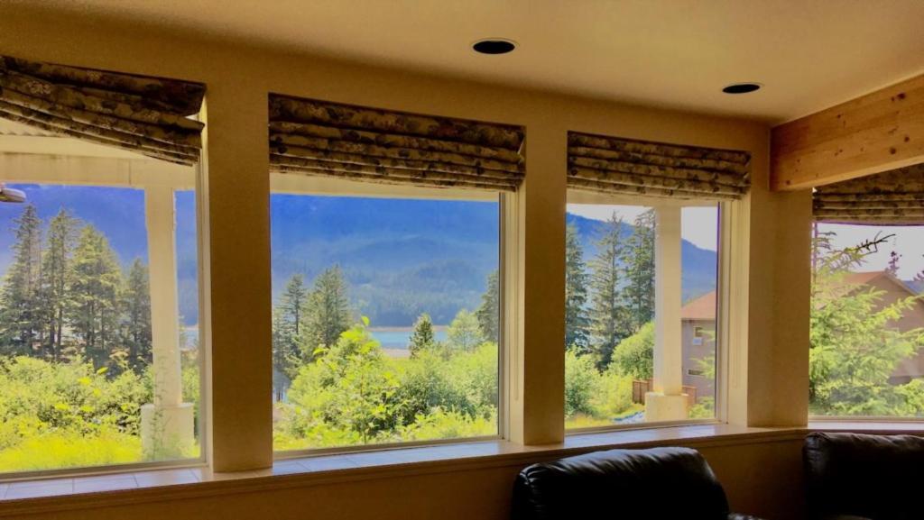 Kelli Creek Cottage - REDUCED PRICE ON TOURS Juneau Buitenkant foto