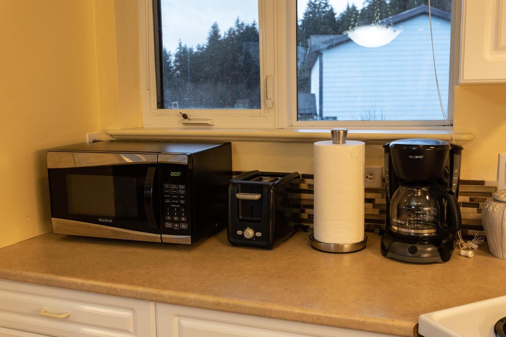 Kelli Creek Cottage - REDUCED PRICE ON TOURS Juneau Buitenkant foto